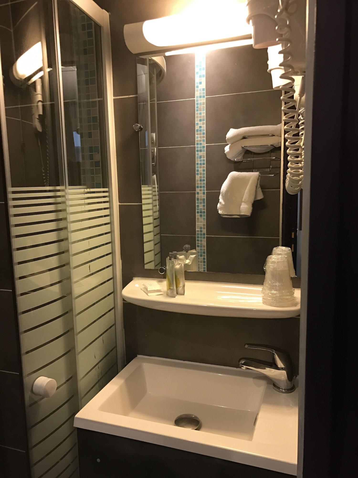 Tipi Hotel Paris Luaran gambar